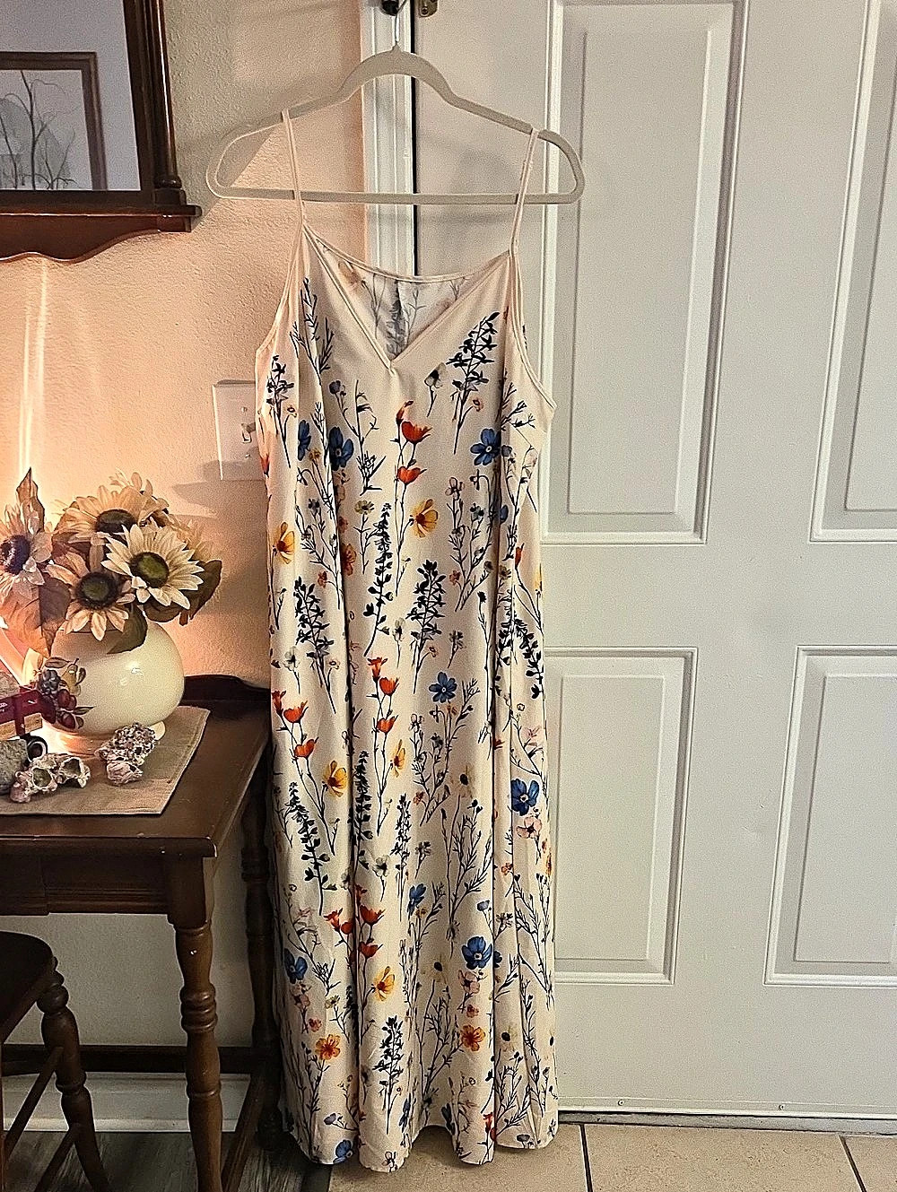 SHEIN Adjustable Thin Spaghetti Strap V Back Wildflower Print A Line Maxi Slip